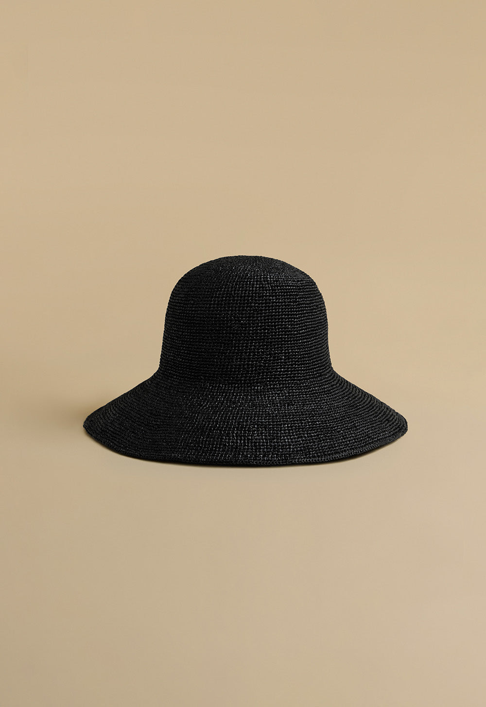 Izzy Sunhat