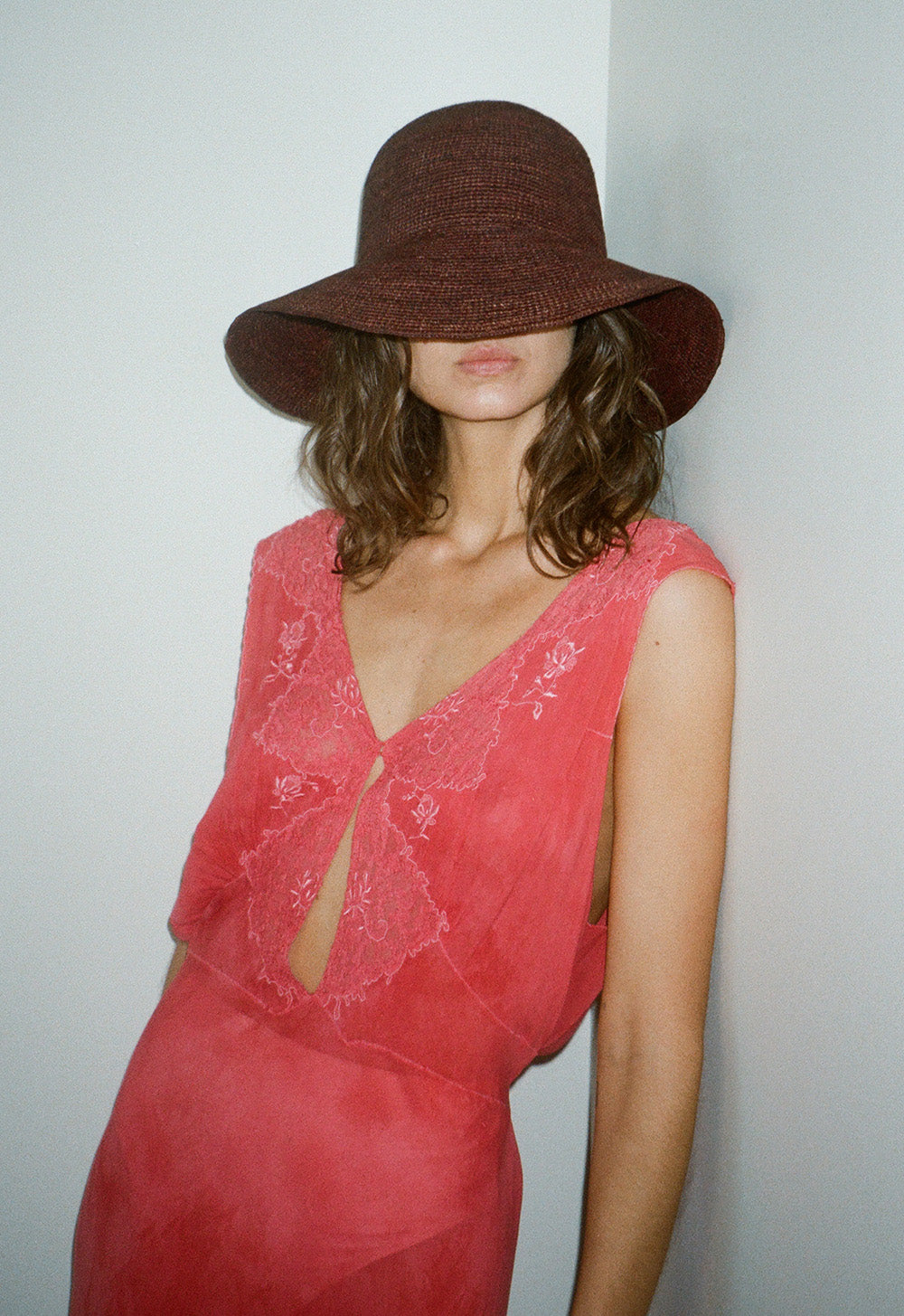 Izzy Sunhat