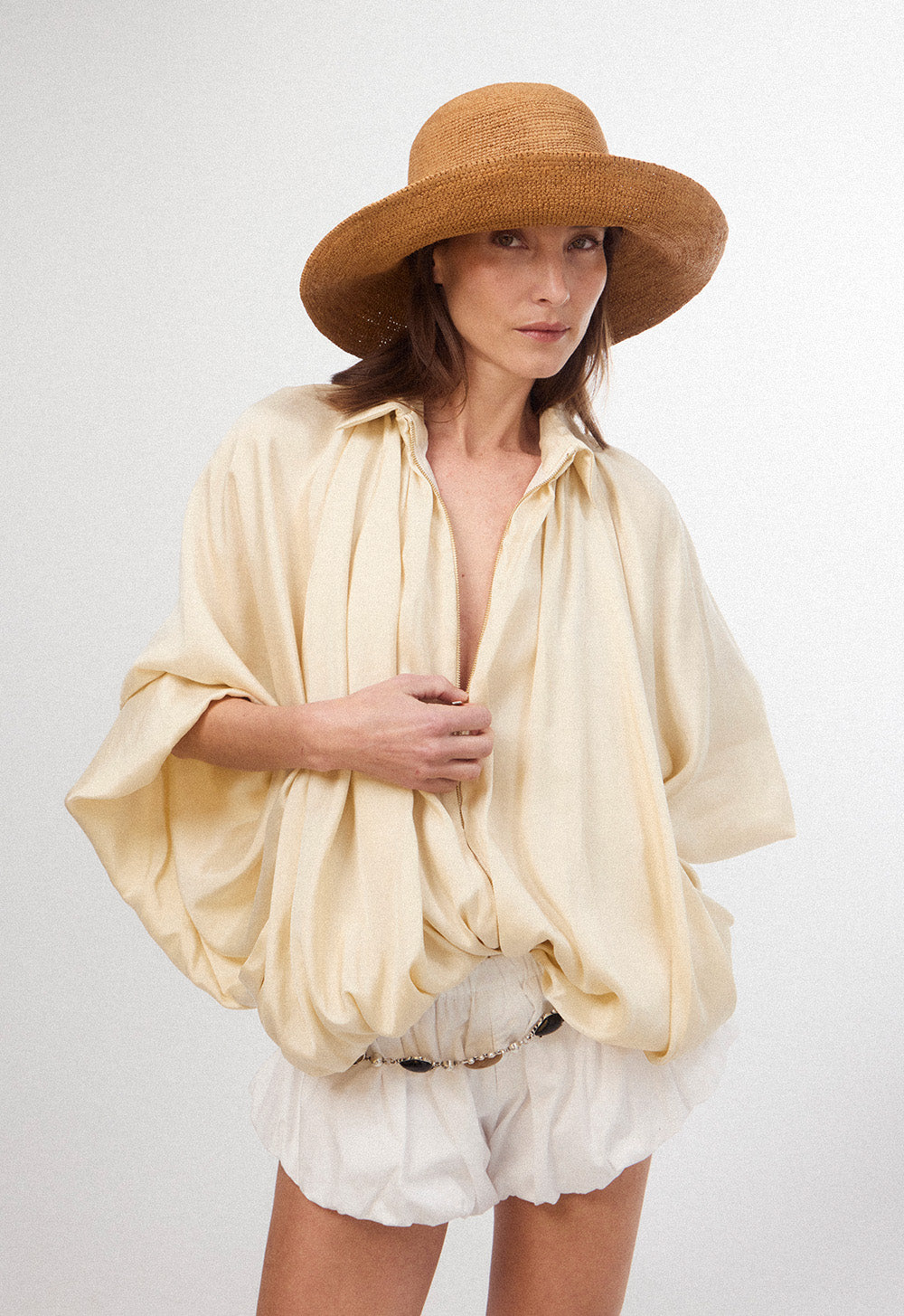 Izzy Sunhat