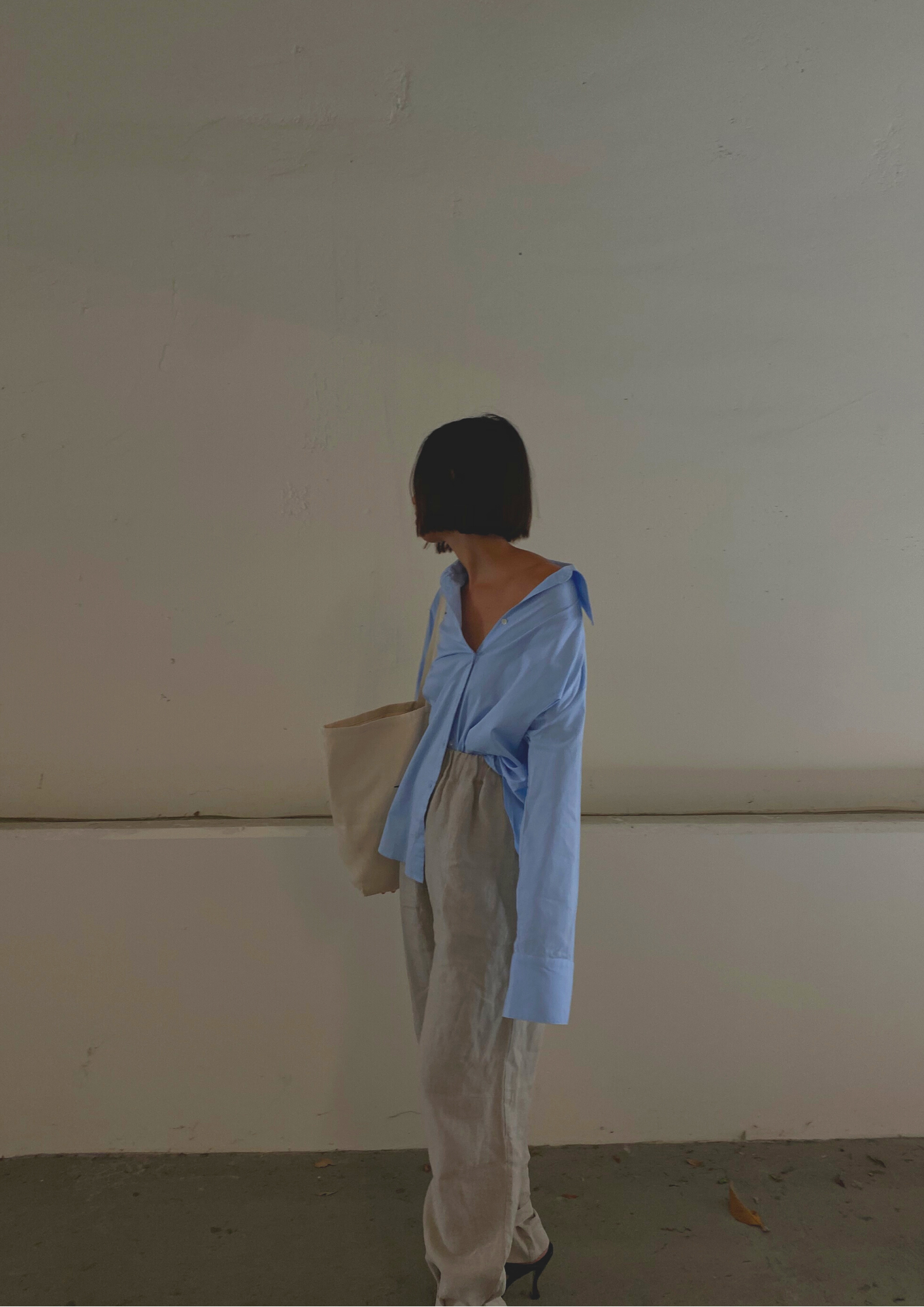 oversized shirt, casual, blogger style, blue shirt