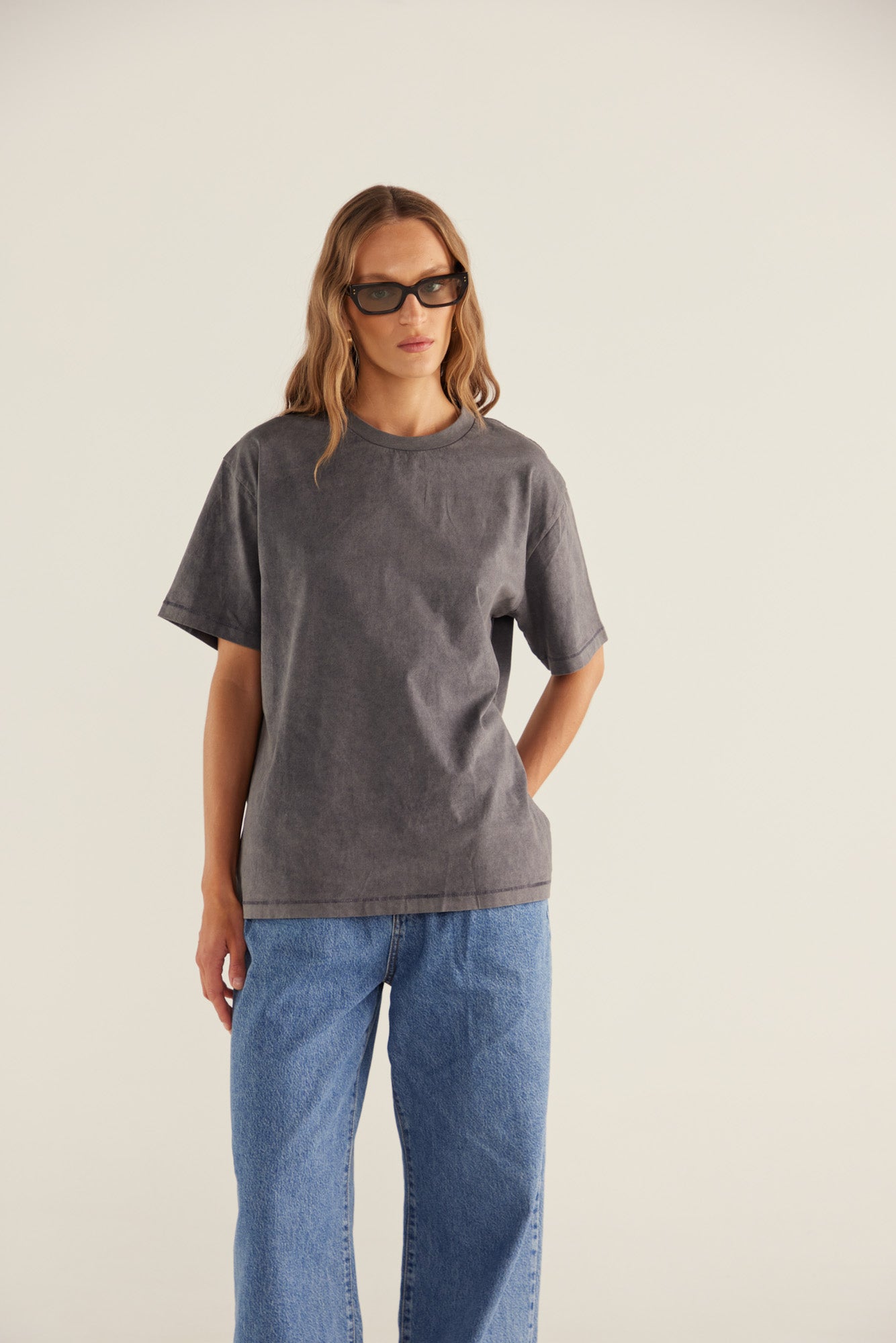 Mila Tee