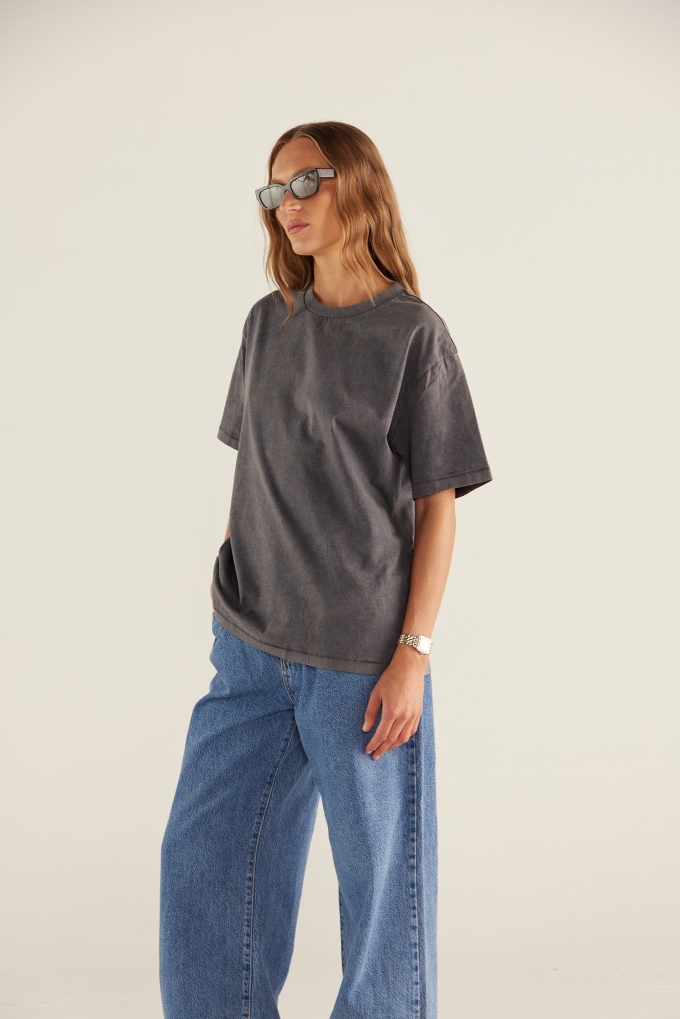 Mila Tee