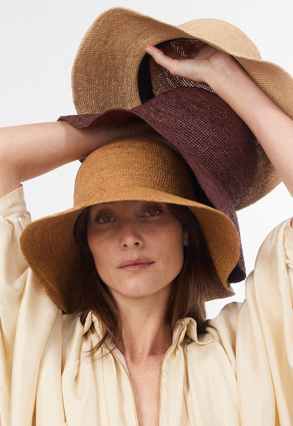 Izzy Sunhat