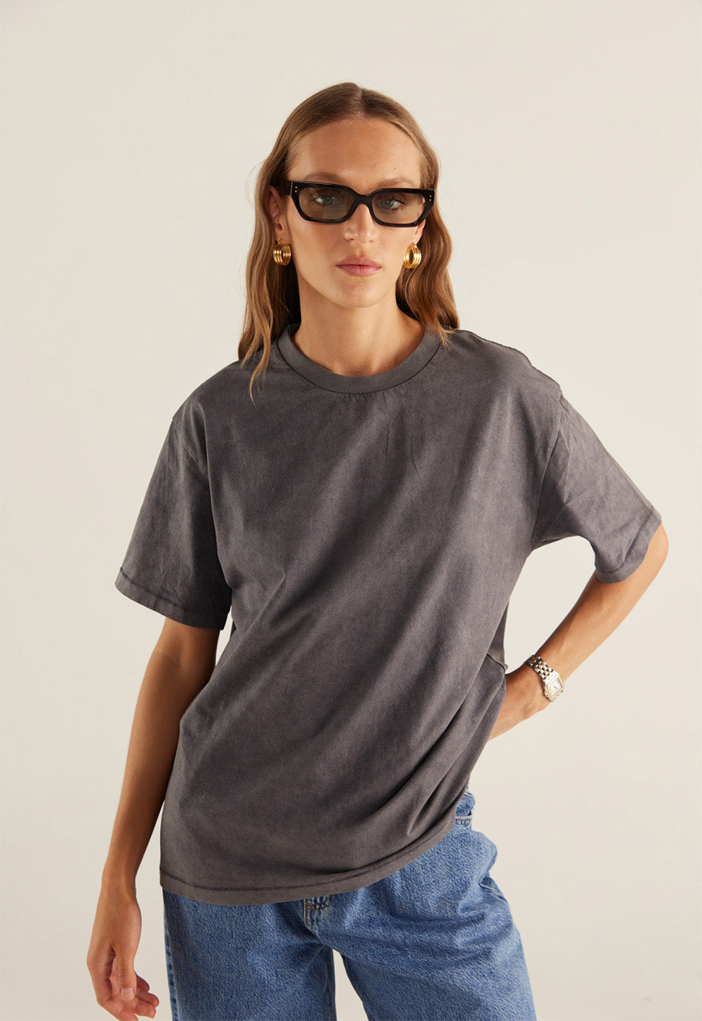 Mila Tee